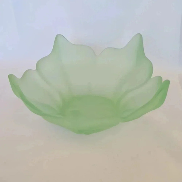 Viking art glass lotus blossom Wayne Husted green - Picture 2 of 4
